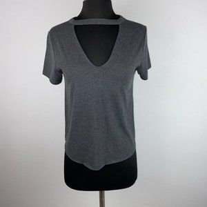 Me To We XS Gray Soft Knit Keyhole Tee